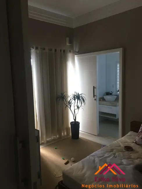 Casa de Condomínio com 4 quartos à venda, 325m2 em Residencial Gaivota I, Sao Jose Do Rio Preto - SP - imagem 6 Foto 6 de Casa de Condomínio com 4 quartos à venda, 325m2 em Residencial Gaivota I, Sao Jose Do Rio Preto - SP