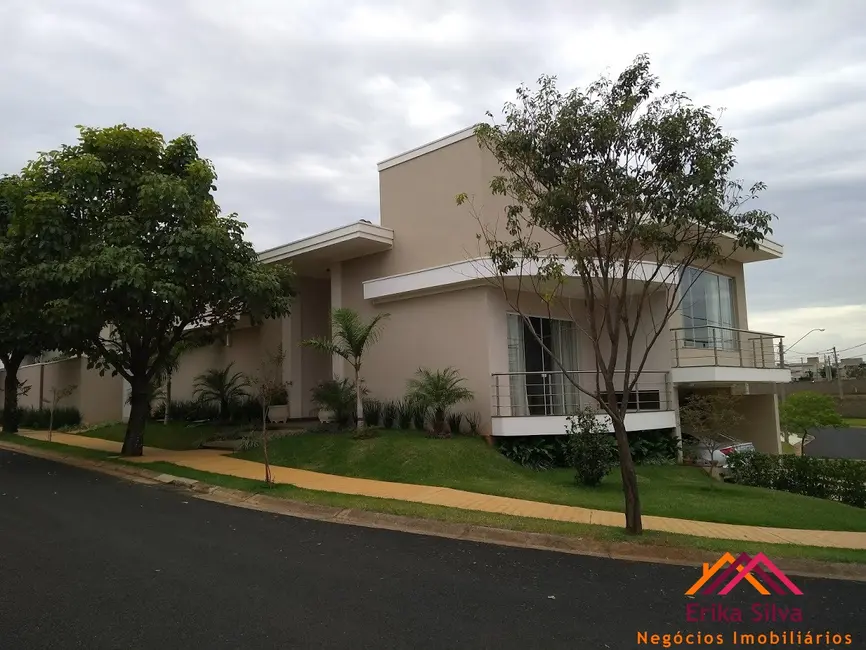 Casa de Condomínio com 3 quartos à venda, 290m2 em Parque Residencial Damha V, Sao Jose Do Rio Preto - SP - imagem 3 Foto 3 de Casa de Condomínio com 3 quartos à venda, 290m2 em Parque Residencial Damha V, Sao Jose Do Rio Preto - SP