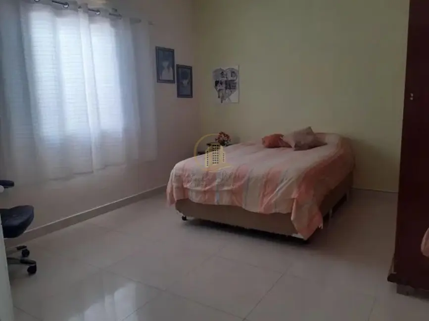 Foto 5 de Casa com 4 quartos à venda, 165m2 em Centro, Bady Bassitt - SP