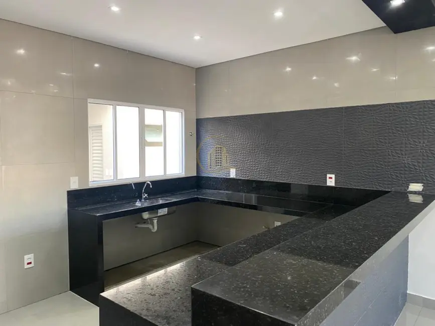 Foto 3 de Casa com 2 quartos à venda, 130m2 em Mirassol - SP