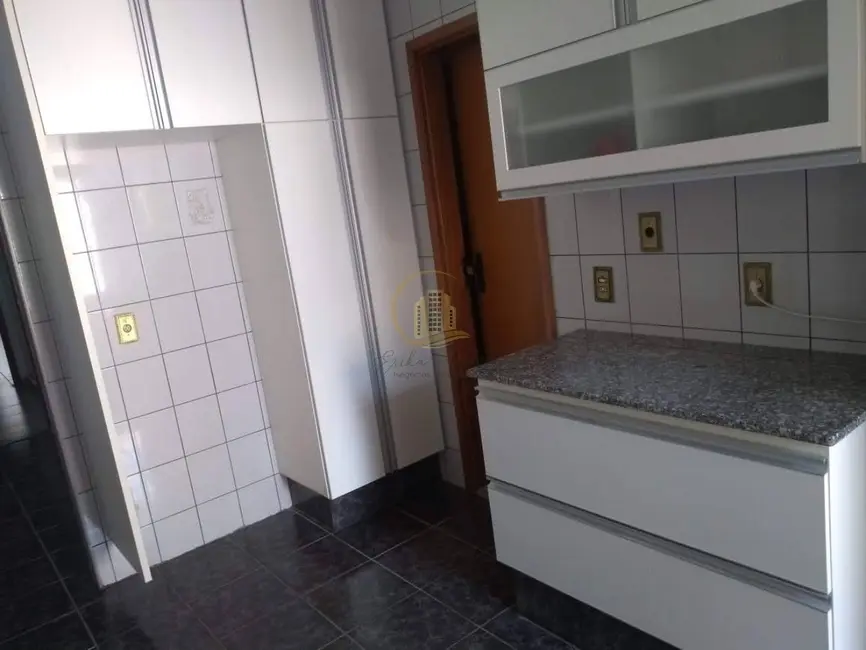 Casa com 4 quartos para alugar, 300m2 em Parque Residencial Comendador Mançor Daud, Sao Jose Do Rio Preto - SP - imagem 6 Foto 6 de Casa com 4 quartos para alugar, 300m2 em Parque Residencial Comendador Mançor Daud, Sao Jose Do Rio Preto - SP