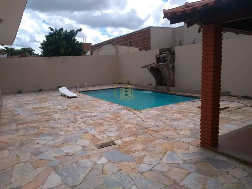 Casa com 4 quartos para alugar, 300m2 em Parque Residencial Comendador Mançor Daud, Sao Jose Do Rio Preto - SP - imagem 7 Foto 7 de Casa com 4 quartos para alugar, 300m2 em Parque Residencial Comendador Mançor Daud, Sao Jose Do Rio Preto - SP