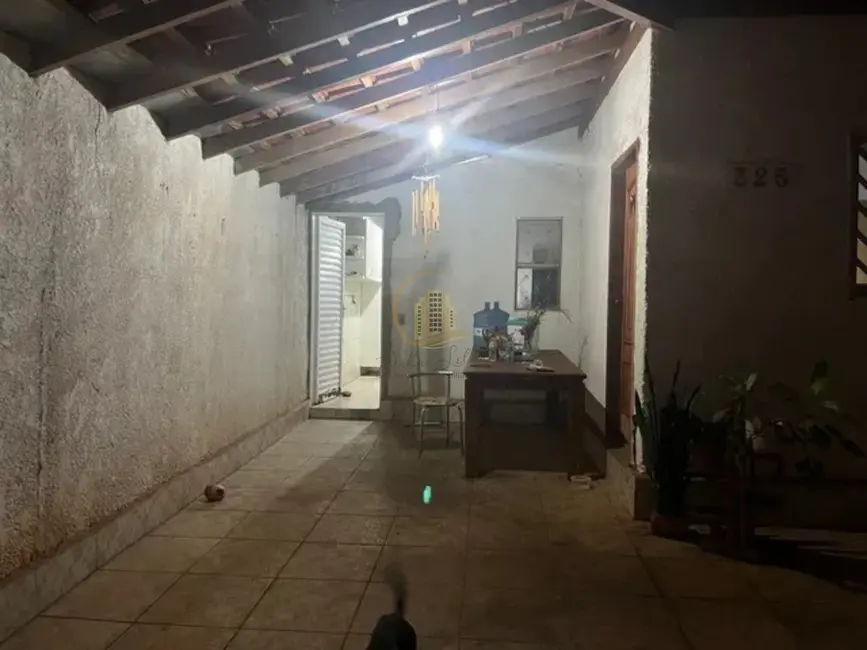 Casa com 3 quartos à venda, 200m2 em Conjunto Habitacional Cristo Rei, Sao Jose Do Rio Preto - SP - imagem 4 Foto 4 de Casa com 3 quartos à venda, 200m2 em Conjunto Habitacional Cristo Rei, Sao Jose Do Rio Preto - SP