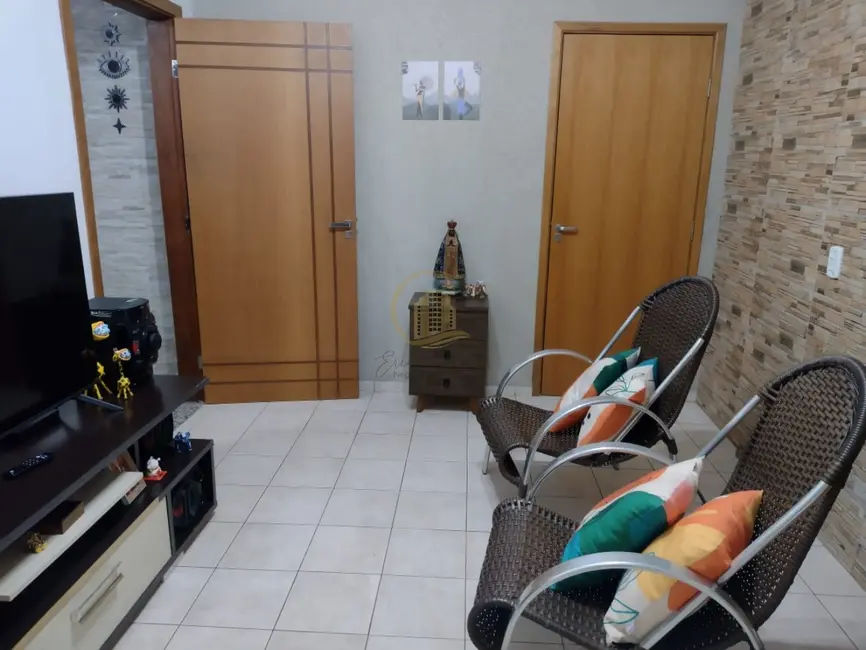 Foto 2 de Casa com 2 quartos à venda, 120m2 em Conjunto Habitacional Cristo Rei, Sao Jose Do Rio Preto - SP