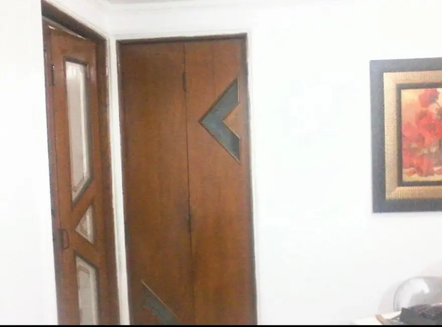 Foto 3 de Apartamento com 2 quartos à venda, 51m2 em Conjunto Habitacional Presidente Castelo Branco, Carapicuiba - SP