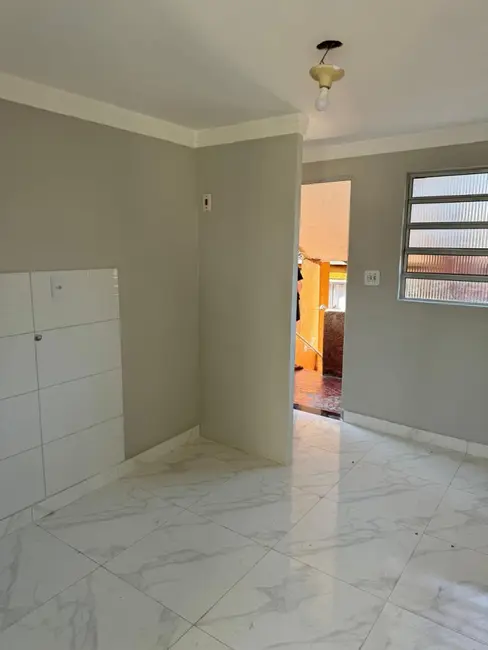 Apartamento com 2 quartos à venda, 45m2 em Conjunto Habitacional Presidente Castelo Branco, Carapicuiba - SP - imagem 6 Foto 6 de Apartamento com 2 quartos à venda, 45m2 em Conjunto Habitacional Presidente Castelo Branco, Carapicuiba - SP