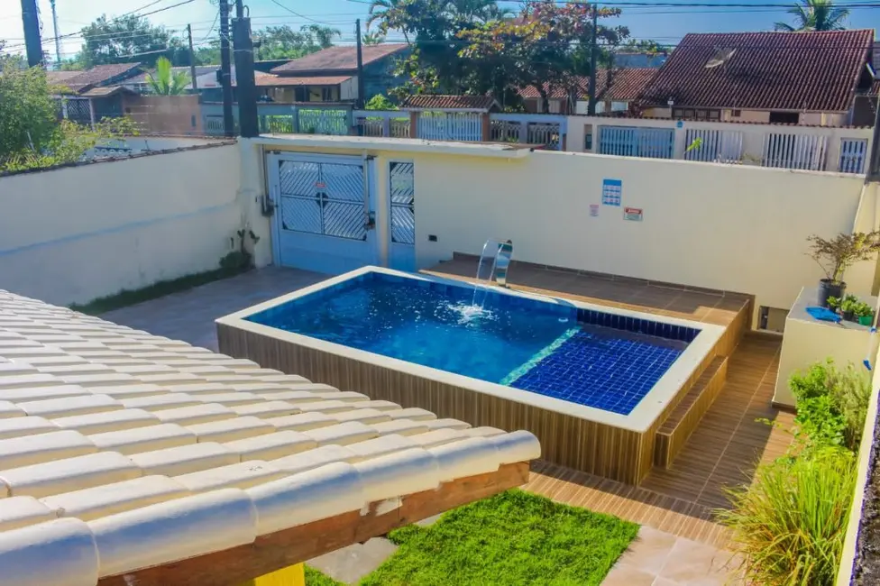 Foto 5 de Casa com 2 quartos à venda, 102m2 em Itanhaem - SP