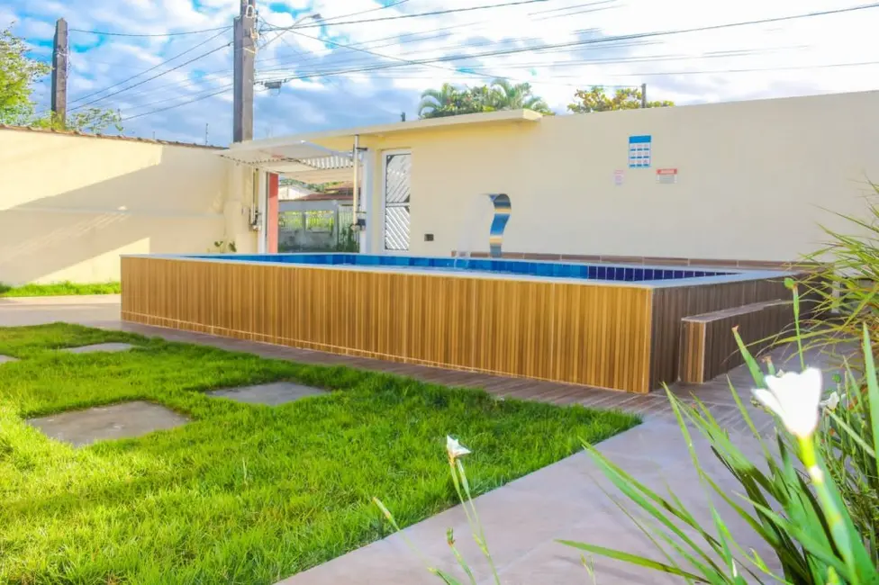 Foto 3 de Casa com 2 quartos à venda, 102m2 em Itanhaem - SP