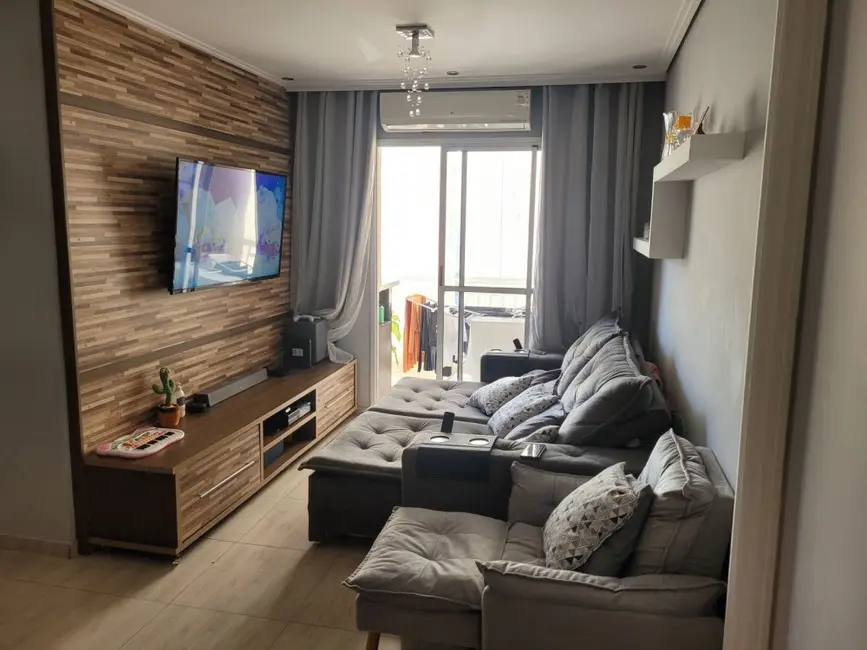 Apartamento com 3 quartos à venda, 80m2 em Jardim Tupanci, Barueri - SP - imagem 6 Foto 6 de Apartamento com 3 quartos à venda, 80m2 em Jardim Tupanci, Barueri - SP