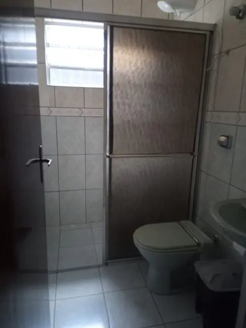 Casa com 3 quartos à venda, 150m2 em Pestana, Osasco - SP - imagem 8 Foto 8 de Casa com 3 quartos à venda, 150m2 em Pestana, Osasco - SP