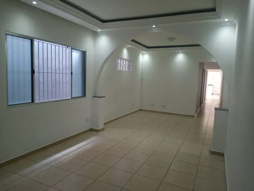 Casa com 3 quartos à venda, 150m2 em Pestana, Osasco - SP - imagem 5 Foto 5 de Casa com 3 quartos à venda, 150m2 em Pestana, Osasco - SP