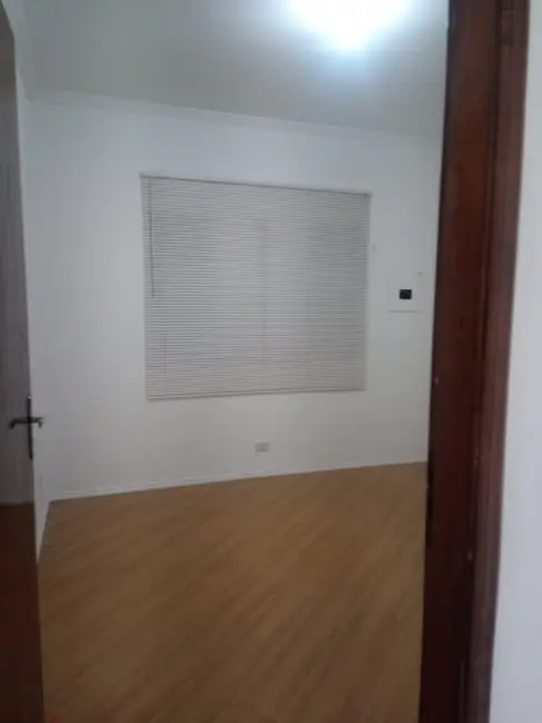 Casa com 3 quartos à venda, 150m2 em Pestana, Osasco - SP - imagem 9 Foto 9 de Casa com 3 quartos à venda, 150m2 em Pestana, Osasco - SP