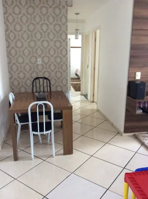Apartamento com 2 quartos à venda, 50m2 em Vila Mercês, Carapicuiba - SP - imagem 4 Foto 4 de Apartamento com 2 quartos à venda, 50m2 em Vila Mercês, Carapicuiba - SP