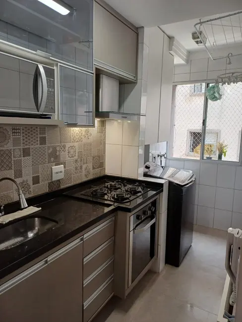Apartamento com 2 quartos à venda, 40m2 em Jardim Marilu, Carapicuiba - SP - imagem 3 Foto 3 de Apartamento com 2 quartos à venda, 40m2 em Jardim Marilu, Carapicuiba - SP