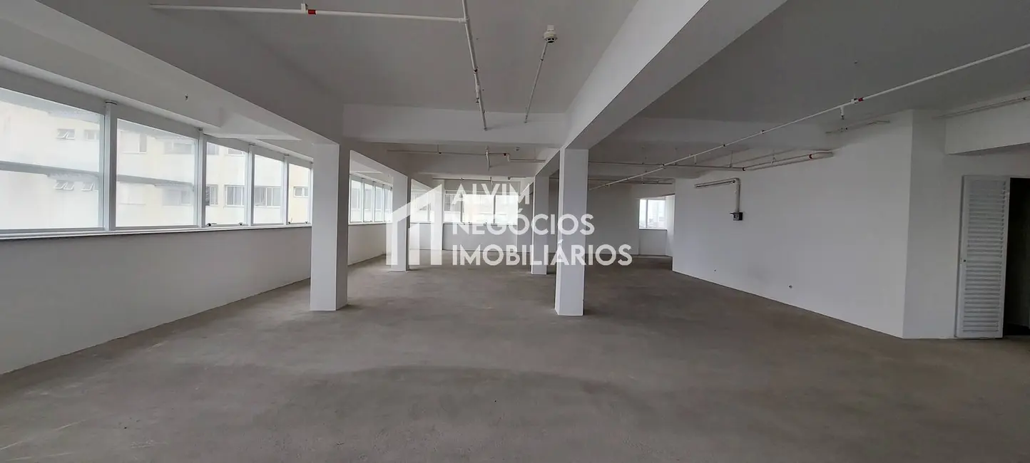 Sala Comercial para alugar, 250m2 em Sao Jose Dos Campos - SP - imagem 8 Foto 8 de Sala Comercial para alugar, 250m2 em Sao Jose Dos Campos - SP