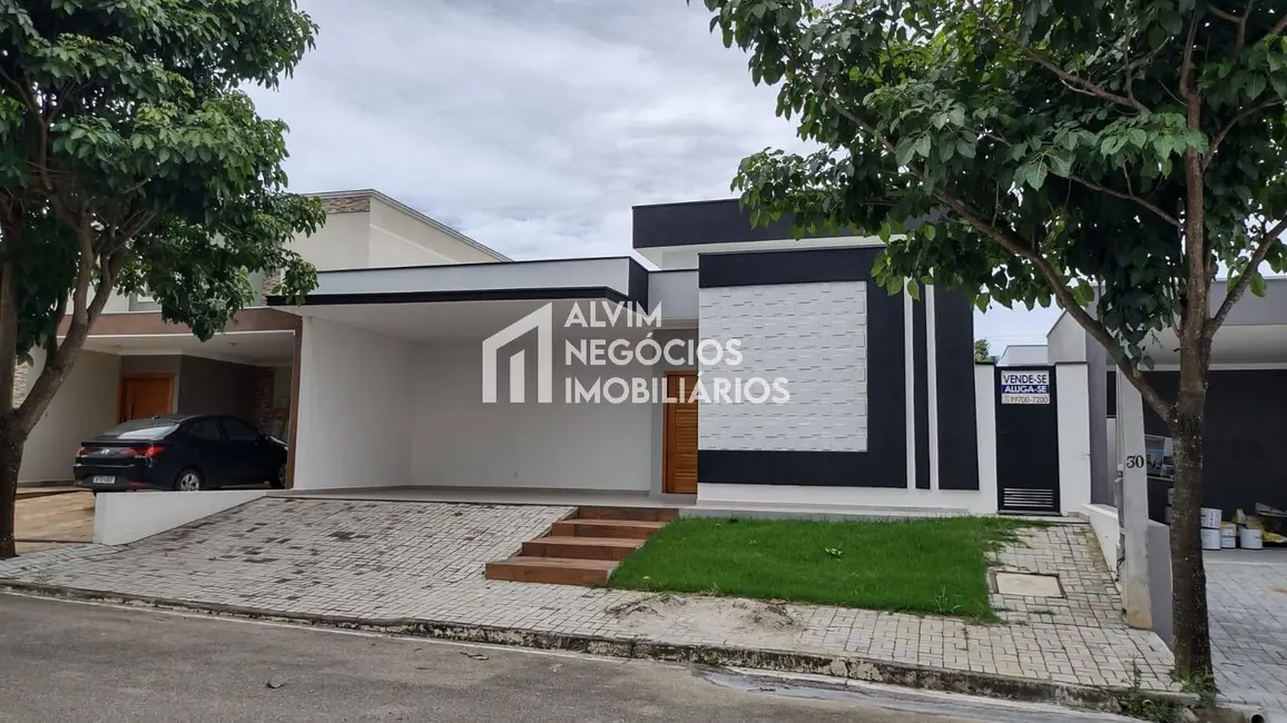 Foto 1 de Casa com 3 quartos à venda e para alugar, 300m2 em Cacapava - SP