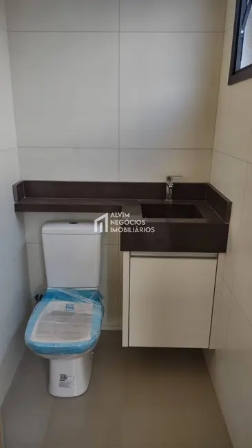 Foto 6 de Casa com 3 quartos à venda e para alugar, 300m2 em Cacapava - SP