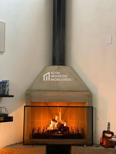 Foto 5 de Chácara com 2 quartos à venda, 825m2 em Santa Branca - SP