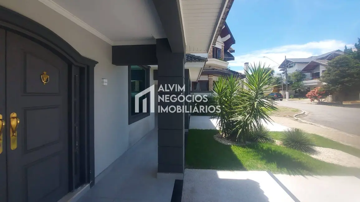 Foto 8 de Sobrado com 6 quartos à venda, 480m2 em Sao Jose Dos Campos - SP