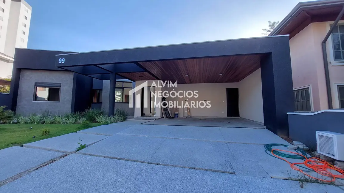 Foto 6 de Casa com 4 quartos à venda, 268m2 em Sao Jose Dos Campos - SP