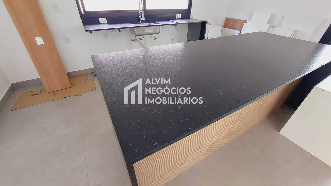 Foto 8 de Sobrado com 3 quartos à venda, 500m2 em Sao Jose Dos Campos - SP