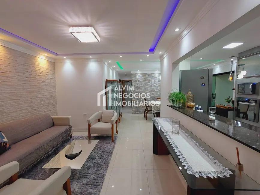 Foto 1 de Casa com 4 quartos à venda, 137m2 em Sao Jose Dos Campos - SP