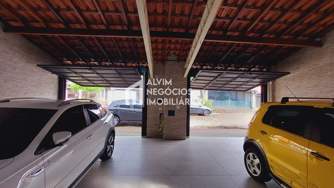 Foto 5 de Casa com 4 quartos à venda, 137m2 em Sao Jose Dos Campos - SP