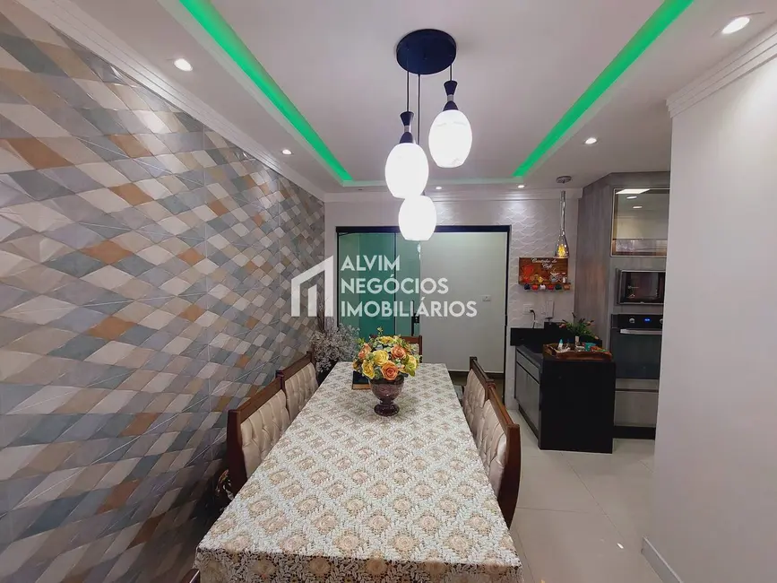 Foto 6 de Casa com 4 quartos à venda, 137m2 em Sao Jose Dos Campos - SP