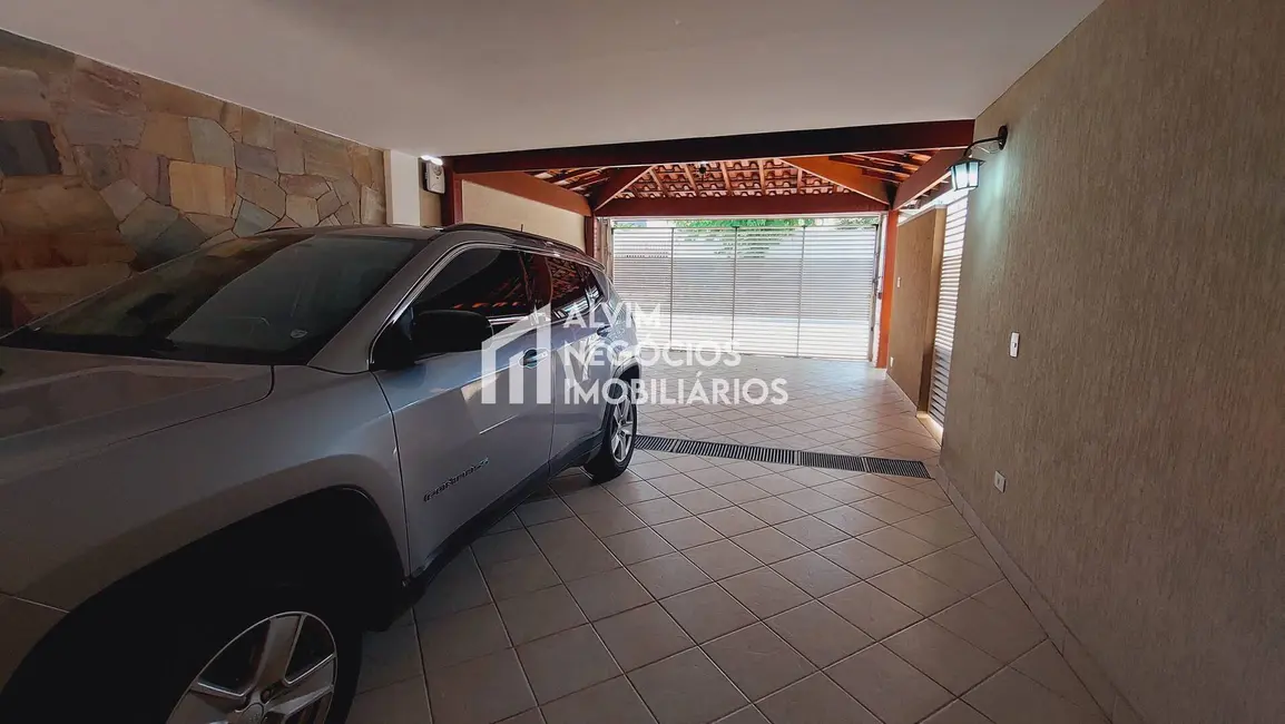 Foto 5 de Sobrado com 3 quartos à venda, 262m2 em Sao Jose Dos Campos - SP