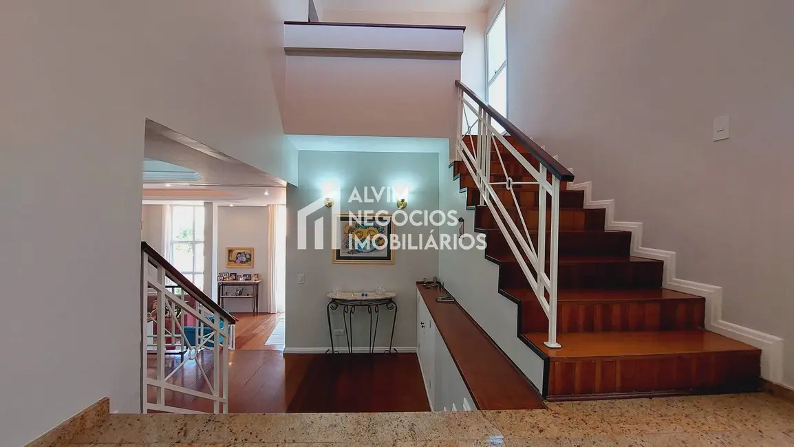 Foto 6 de Sobrado com 3 quartos à venda, 262m2 em Sao Jose Dos Campos - SP