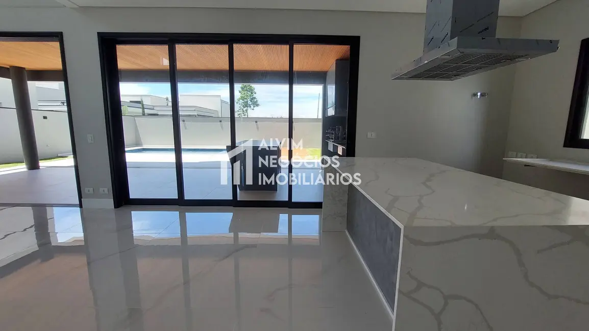 Foto 5 de Sobrado com 4 quartos à venda, 400m2 em Sao Jose Dos Campos - SP