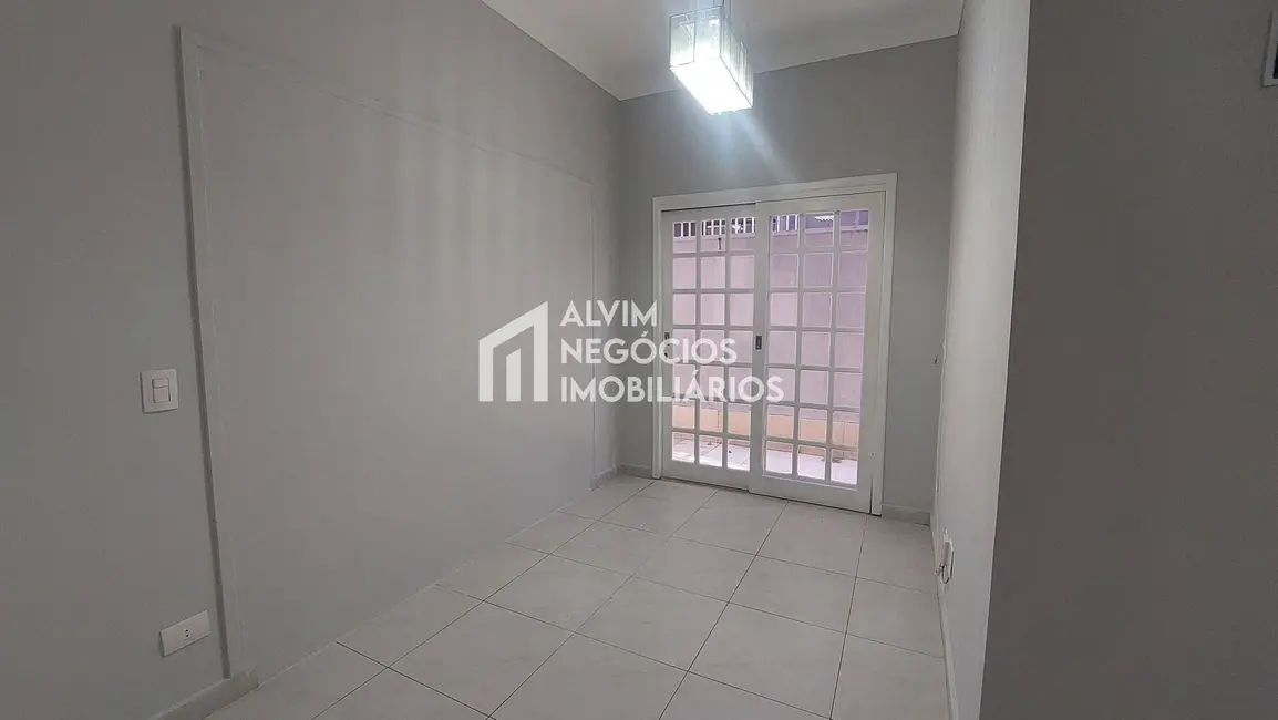 Sala Comercial à venda, 163m2 em Sao Jose Dos Campos - SP - imagem 8 Foto 8 de Sala Comercial à venda, 163m2 em Sao Jose Dos Campos - SP