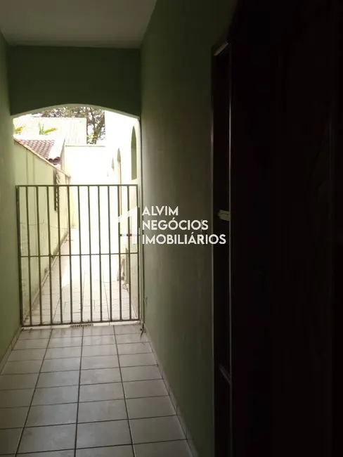 Sobrado com 3 quartos à venda, 189m2 em Sao Jose Dos Campos - SP - imagem 9 Foto 9 de Sobrado com 3 quartos à venda, 189m2 em Sao Jose Dos Campos - SP