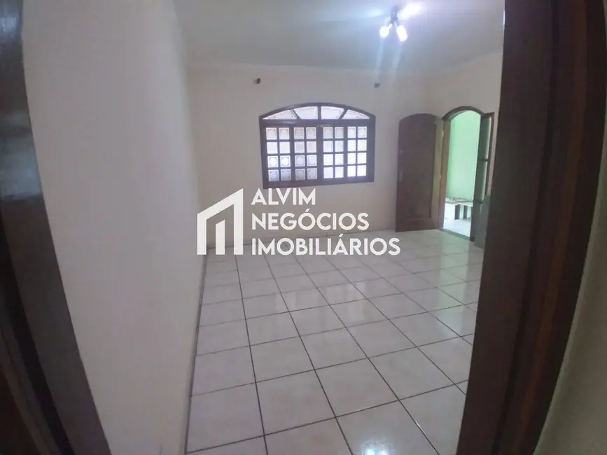 Sobrado com 3 quartos à venda, 189m2 em Sao Jose Dos Campos - SP - imagem 4 Foto 4 de Sobrado com 3 quartos à venda, 189m2 em Sao Jose Dos Campos - SP