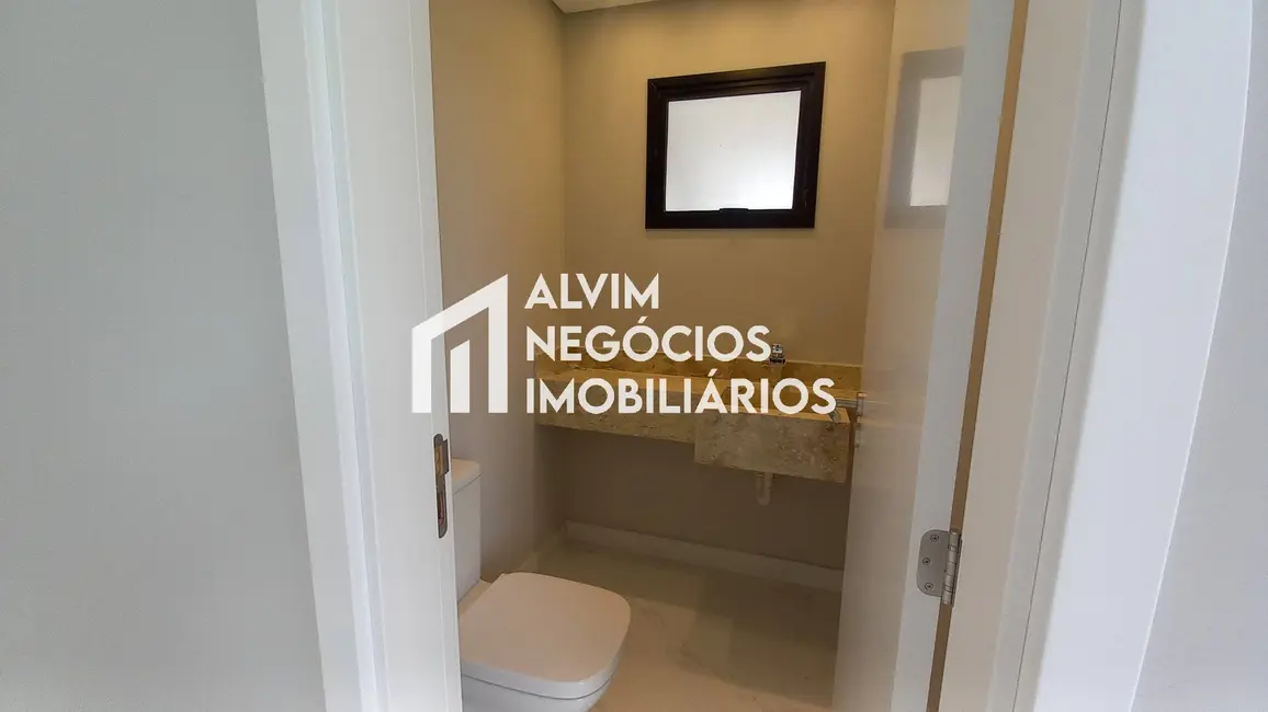 Foto 7 de Sobrado com 3 quartos à venda, 350m2 em Sao Jose Dos Campos - SP