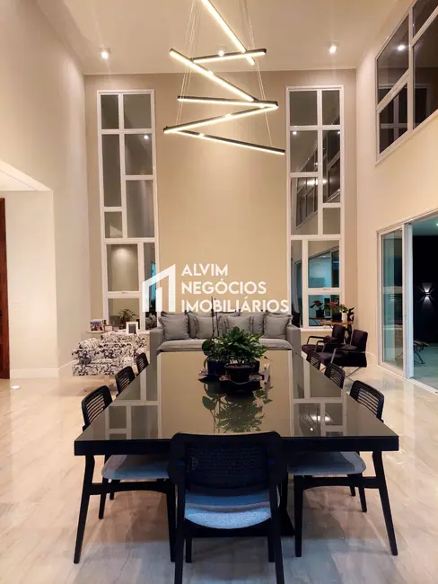 Foto 8 de Sobrado com 4 quartos à venda, 500m2 em Sao Jose Dos Campos - SP