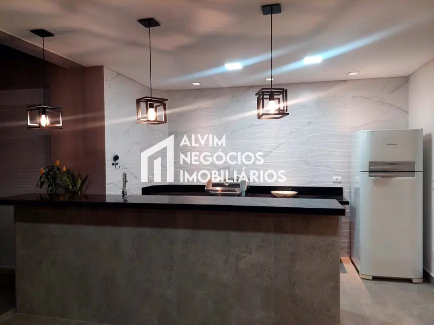 Foto 3 de Sobrado com 4 quartos à venda, 500m2 em Sao Jose Dos Campos - SP