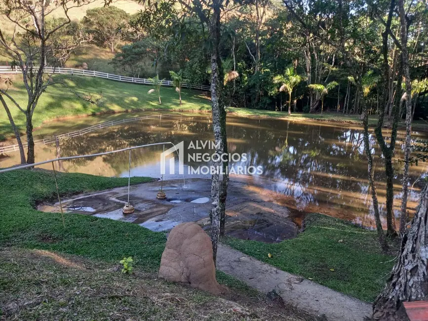 Foto 7 de Sítio / Rancho com 4 quartos à venda, 12m2 em Sao Jose Dos Campos - SP