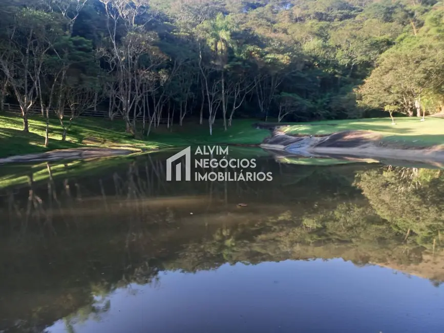 Foto 9 de Sítio / Rancho com 4 quartos à venda, 12m2 em Sao Jose Dos Campos - SP