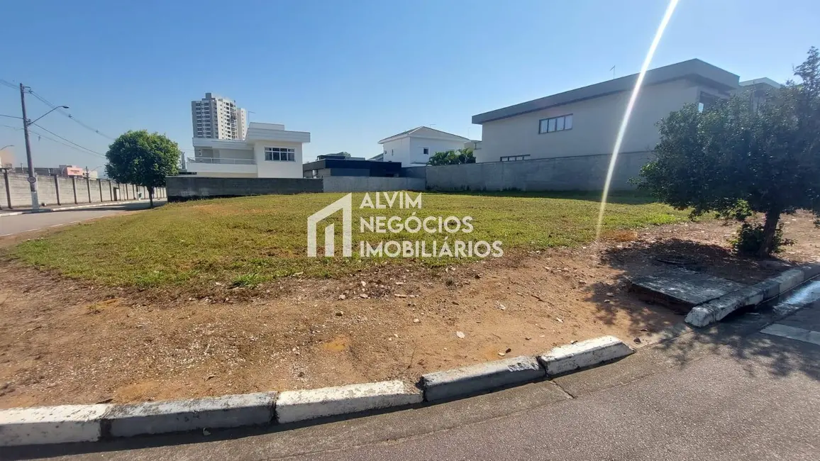 Terreno / Lote à venda, 372m2 em Jardim Califórnia, Jacarei - SP - imagem 9 Foto 9 de Terreno / Lote à venda, 372m2 em Jardim Califórnia, Jacarei - SP
