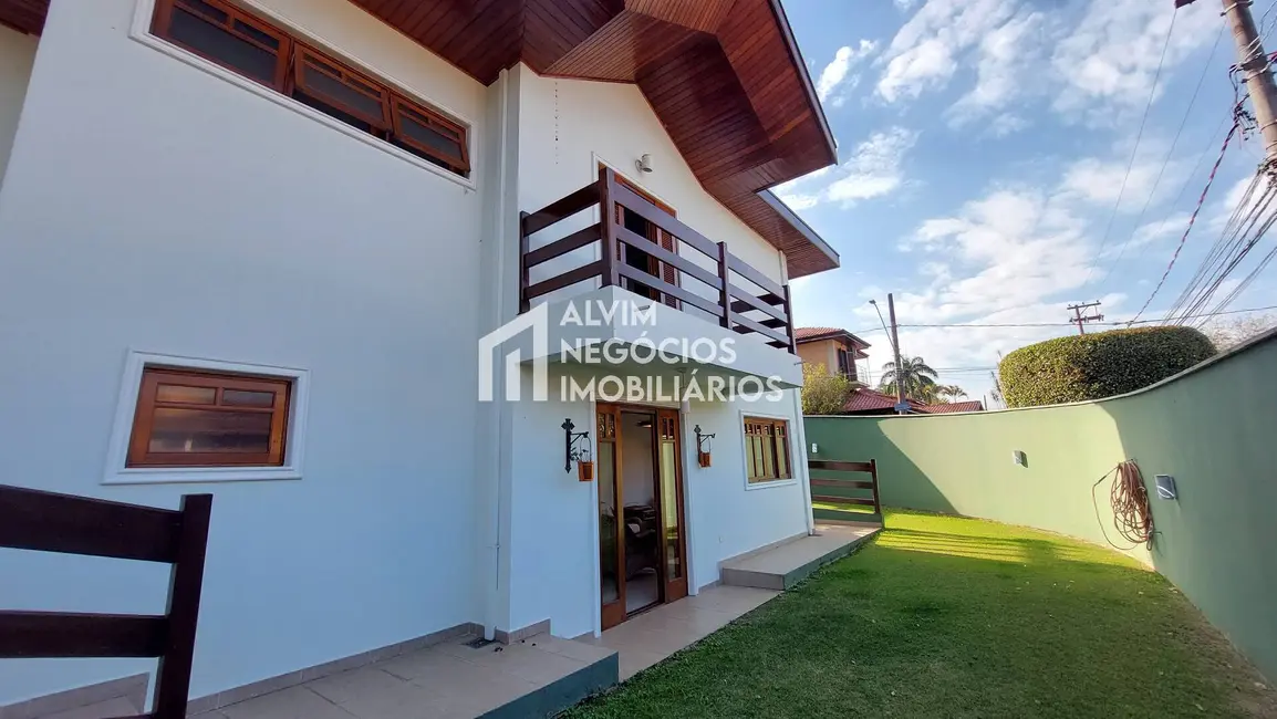 Foto 7 de Sobrado com 3 quartos à venda, 240m2 em Sao Jose Dos Campos - SP