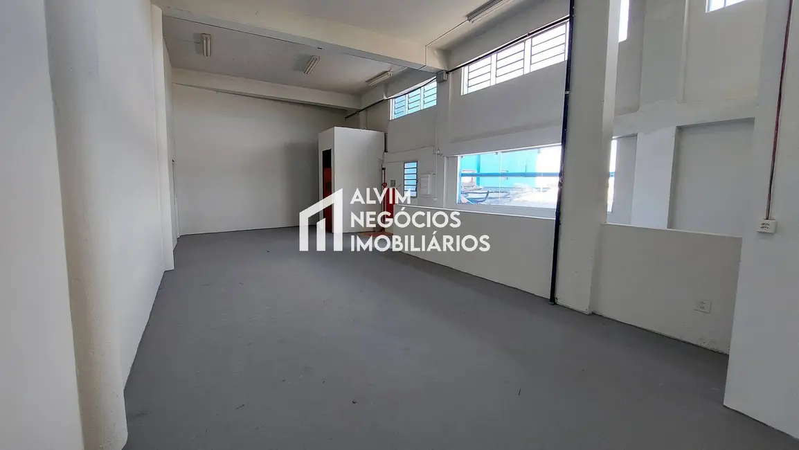 Sala Comercial à venda e para alugar, 920m2 em Sao Jose Dos Campos - SP - imagem 9 Foto 9 de Sala Comercial à venda e para alugar, 920m2 em Sao Jose Dos Campos - SP