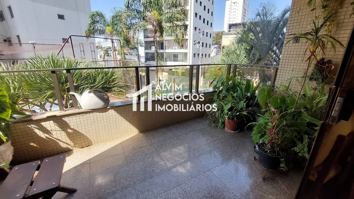 Apartamento com 4 quartos à venda, 285m2 em Sao Jose Dos Campos - SP - imagem 9 Foto 9 de Apartamento com 4 quartos à venda, 285m2 em Sao Jose Dos Campos - SP