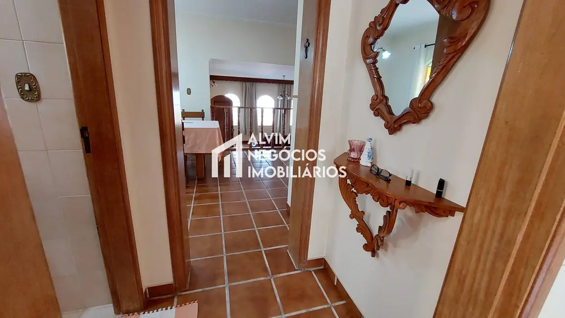 Foto 8 de Sobrado com 4 quartos à venda, 270m2 em Sao Jose Dos Campos - SP