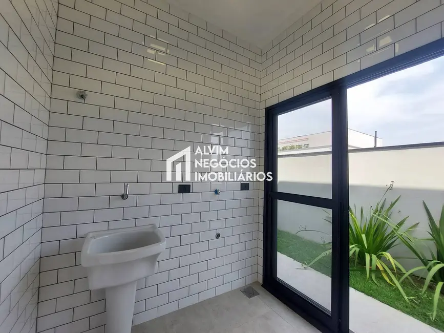 Casa com 4 quartos à venda, 290m2 em Sao Jose Dos Campos - SP - imagem 7 Foto 7 de Casa com 4 quartos à venda, 290m2 em Sao Jose Dos Campos - SP