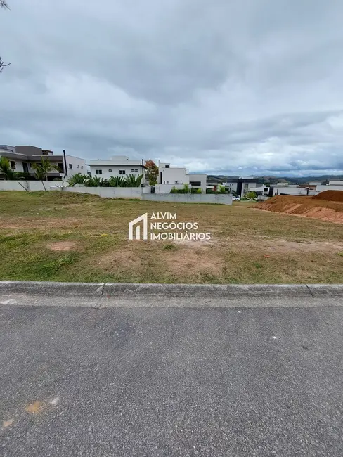 Terreno / Lote à venda, 451m2 em Sao Jose Dos Campos - SP - imagem 8 Foto 8 de Terreno / Lote à venda, 451m2 em Sao Jose Dos Campos - SP