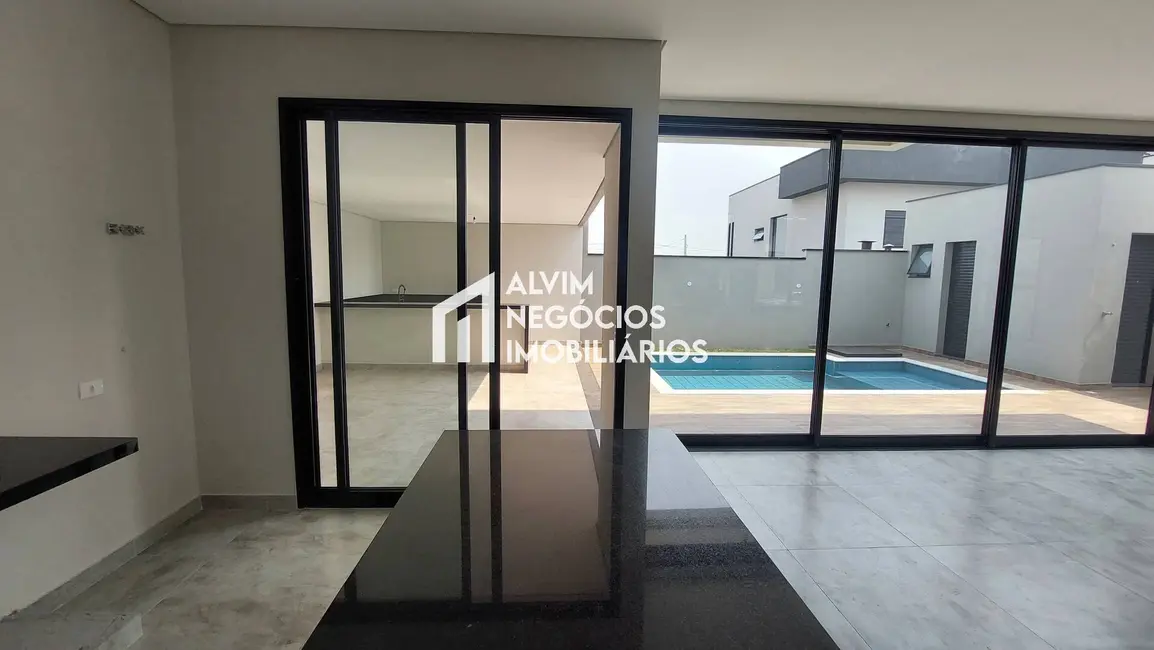Foto 4 de Sobrado com 4 quartos à venda, 273m2 em Sao Jose Dos Campos - SP