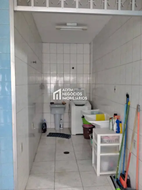 Foto 9 de Casa com 4 quartos à venda, 900m2 em Sao Jose Dos Campos - SP