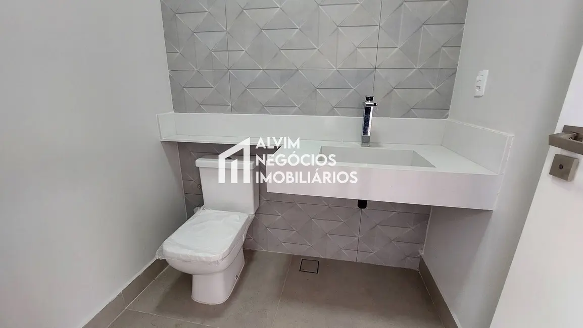 Foto 6 de Sobrado com 3 quartos à venda, 250m2 em Sao Jose Dos Campos - SP