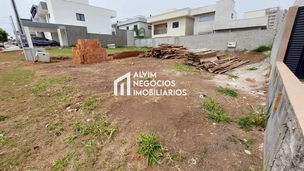 Foto 5 de Casa com 4 quartos à venda, 174m2 em Sao Jose Dos Campos - SP